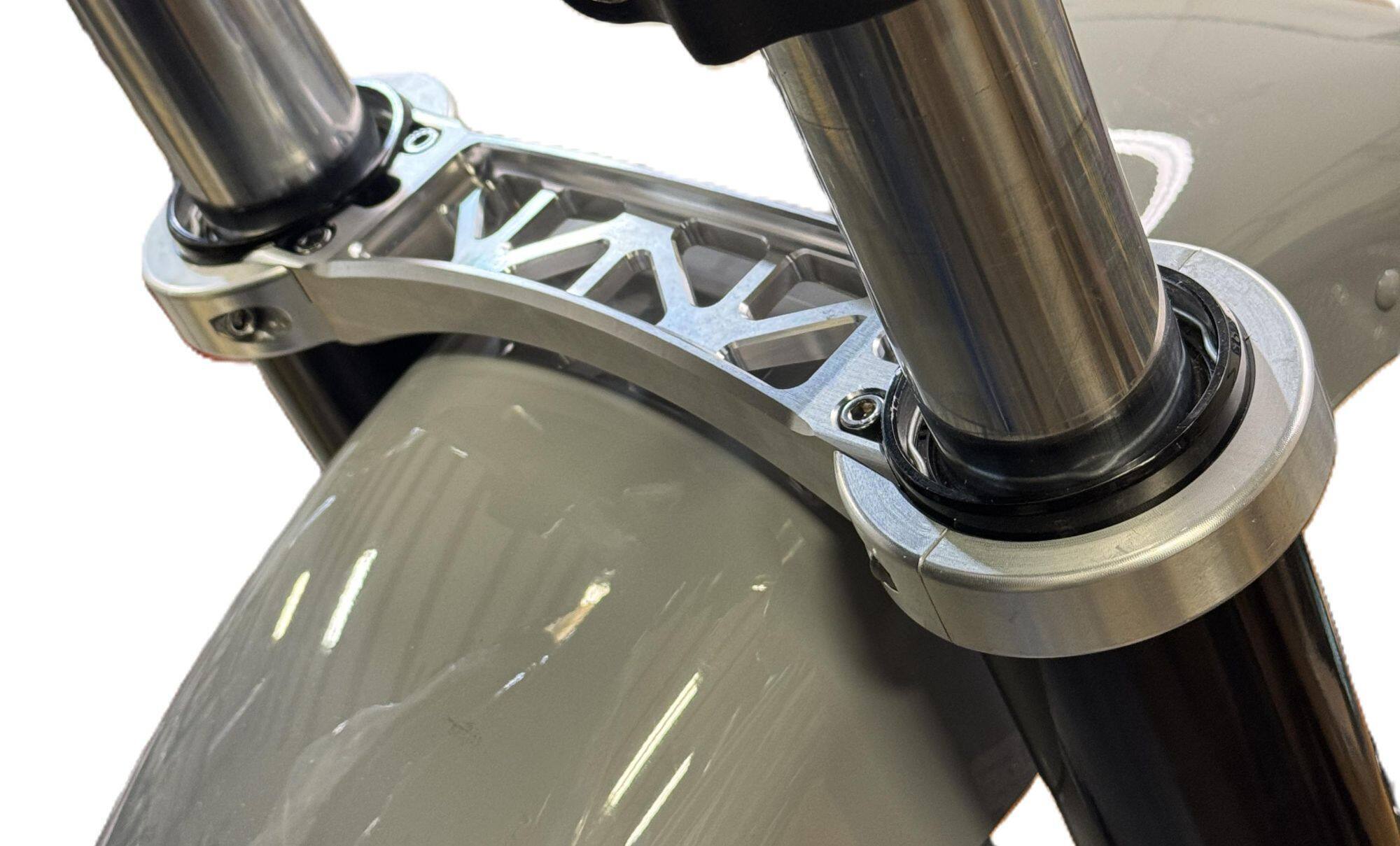 Dominator External Fork Brace Kit